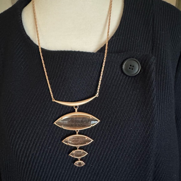 Kendra Scott Morris Hi Low Necklace Rose Gold Plated and Gold Dusted Gla… - Picture 6 of 9